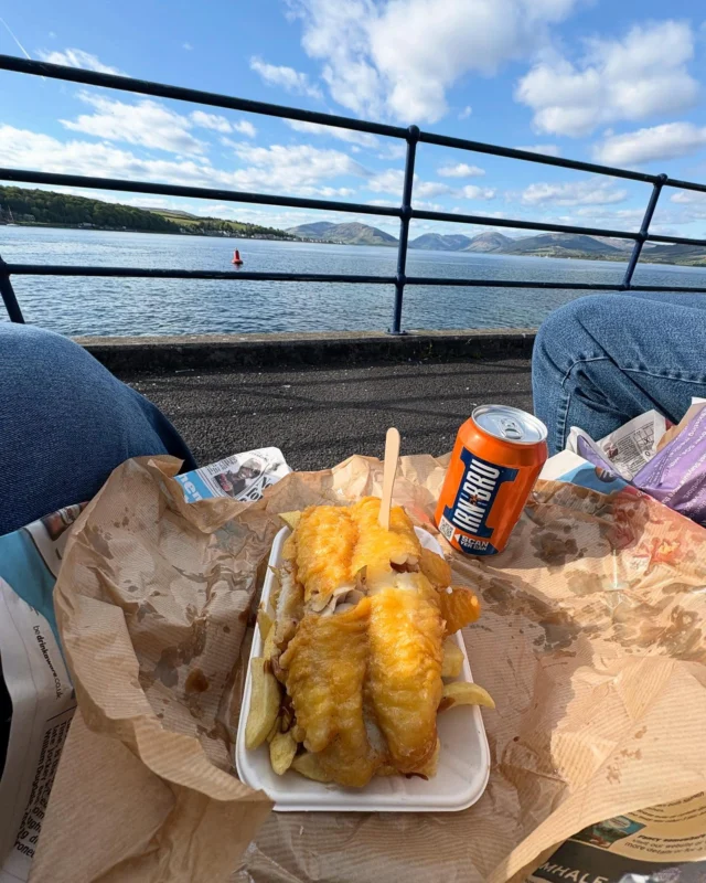 Bank holiday weekend means sun, pints, a proper fish super by the bay and friends coming to visit to the island. This is what the old timers in Glasgow called “going doon the watter” . 
Between pubs and pints and sunshine filled walks, we rode the bus around the island for a quick drive by, visited Rothesay Castle and the famous Victorian Toilets! 
🏴󠁧󠁢󠁳󠁣󠁴󠁿 🚽 Fun fact about Rothesay, a historic Victorian Summer paradise for Glaswegians which is evident is the fabulous architecture that is everywhere ESPECIALLY the National Trust Preserved Victorian Toilets!!! It’s actually the #2 visitor attraction on Trip Advisor 🤣 Located on the ferry pier and well used by travellers waiting to board the ferry, I had my friend keep a lookout while I ran in to take pictures. The men’s toilets are beautifully preserved with loads of fabulous historical pictures (the women’s were sadly modernized) 
Thanks for bringing the weather and for the visit @azzy6242 💙 !!
.
.
#doonthewatter 
#rothesay #isleofbute #fishsupper #rothesaycastle #victoriantoilets